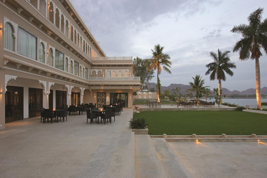 Hotel Lakend Udaipur Exterior photo